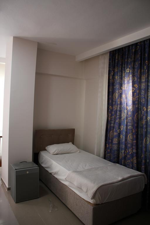 Konuk Hotel Erdek Zimmer foto